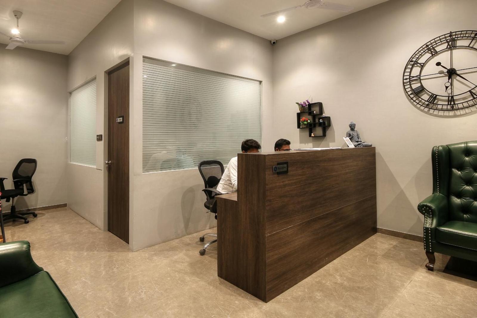 Magnus Fortune House Business Hotel , Magarpatta Mundhva Extérieur photo